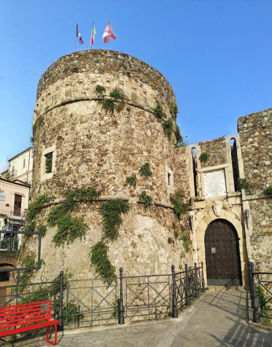 Case vacanze a Pizzo Calabro 2 castello-murat-pizzo-calabro